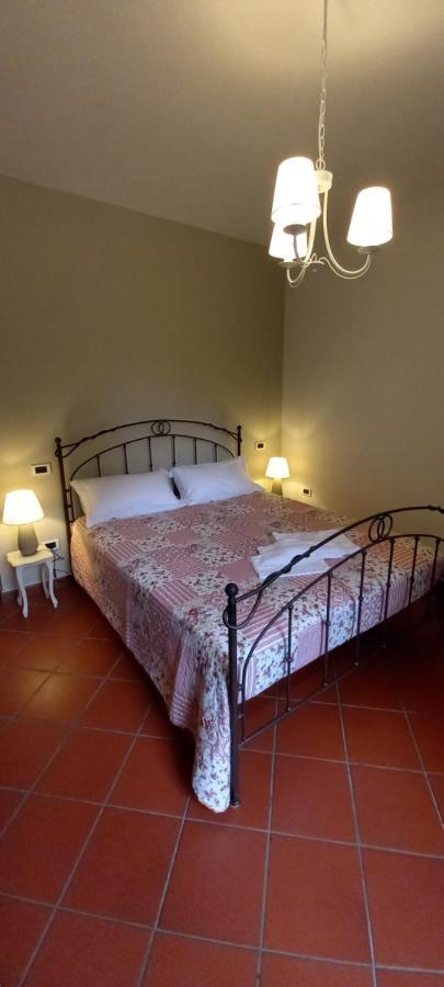 Villa Bagnole B&B - Holiday Apartments Lonato Eksteriør bilde